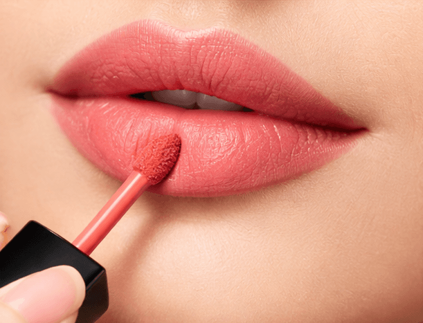 LÉRA Matte Lip Stain applicator view